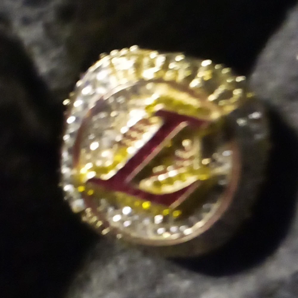 Lakers championship ring size 10 brand new